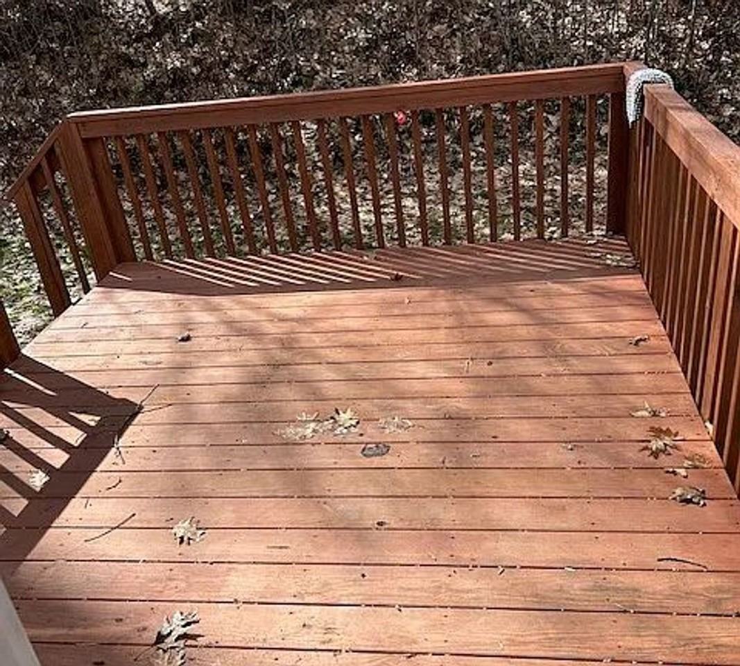 237 Sidney St - Photo 3 of 19