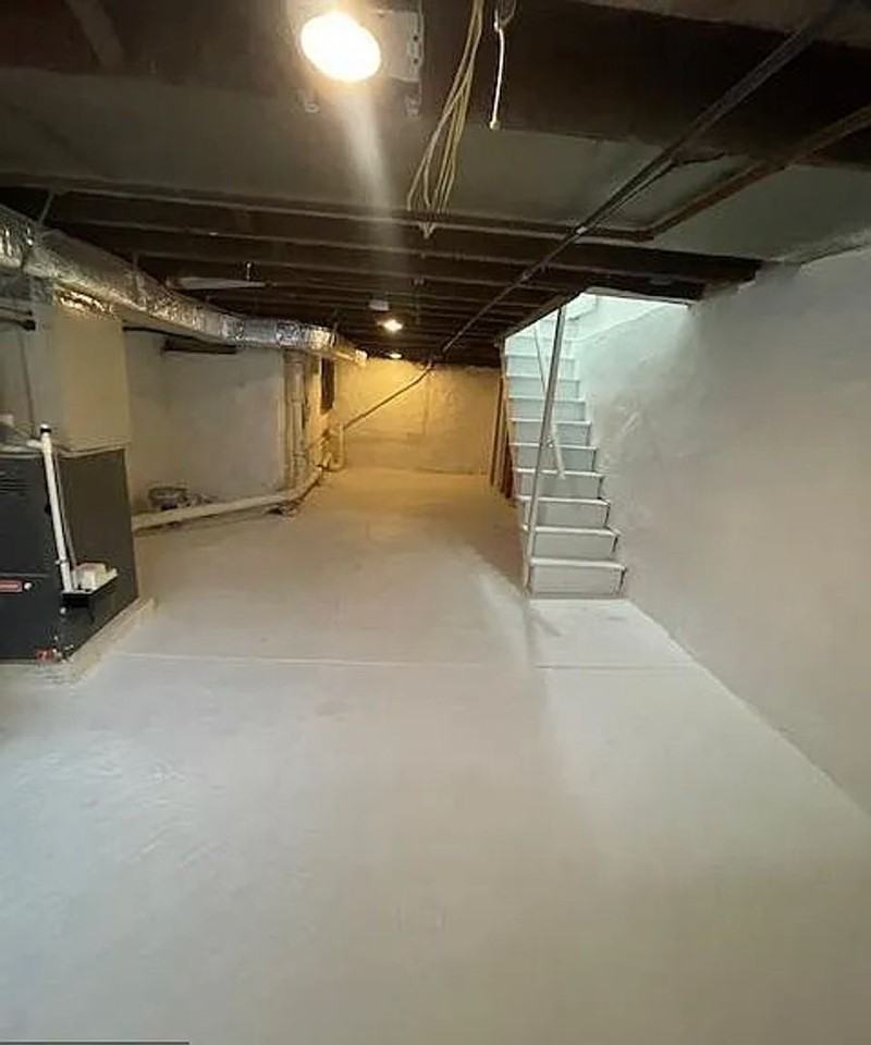 3908 N Darien St - Photo 2 of 8