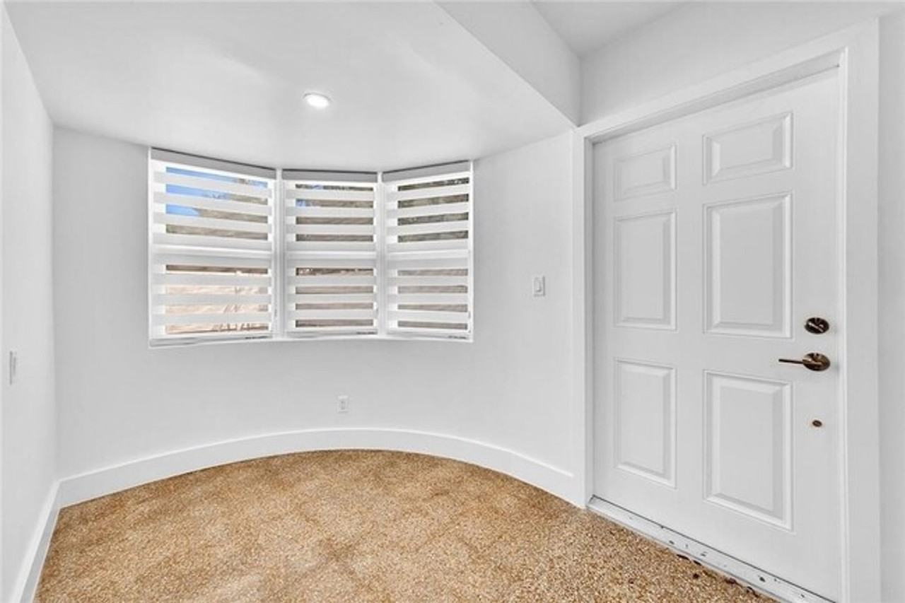 5122 Ne 19th Ave - Photo 2 of 6