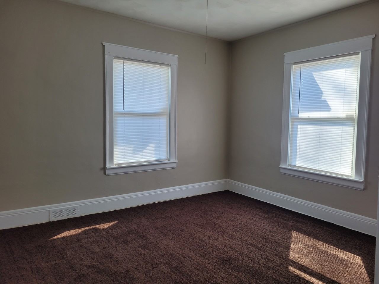 309 Ridgeway Ave #309 - Photo 3 of 7