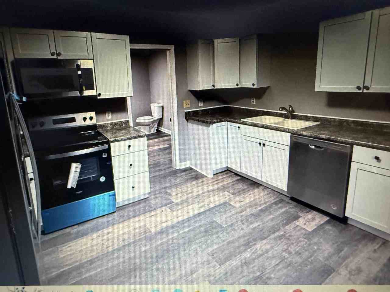1216 Mill St #NA - Photo 3 of 5