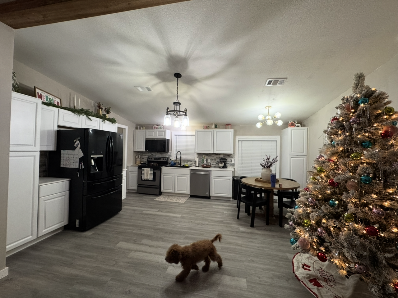 1592 Ross Ln #NA - Photo 3 of 11