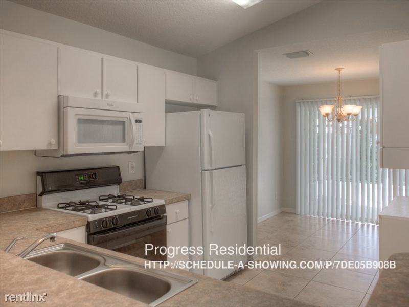 1746 Horsechestnut Ct - Photo 2 of 10