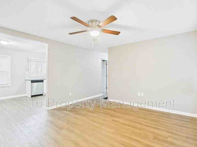 10311 Richmond Ave - Photo 2 of 18