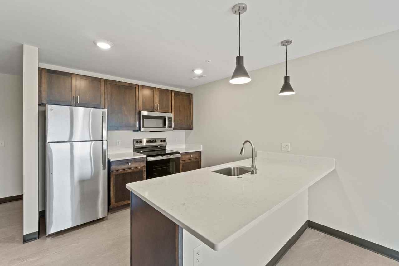 275 Lofts at Kingston Yard - Photo 4 of 45