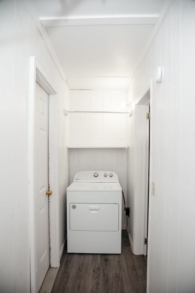 347 E High St - Photo 7 of 26