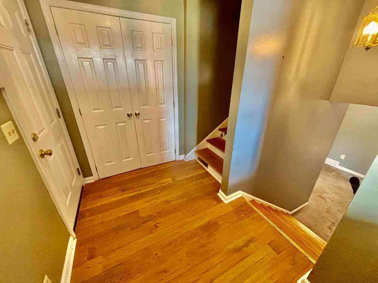 1895 Gayle Dr - Photo 3 of 20