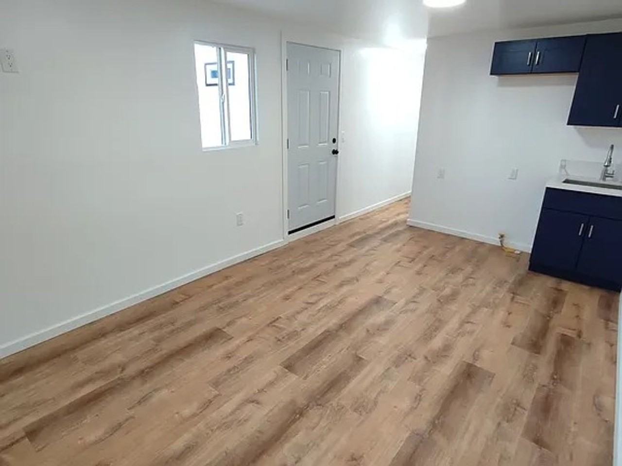 2108 E 89th St - Photo 3 of 9