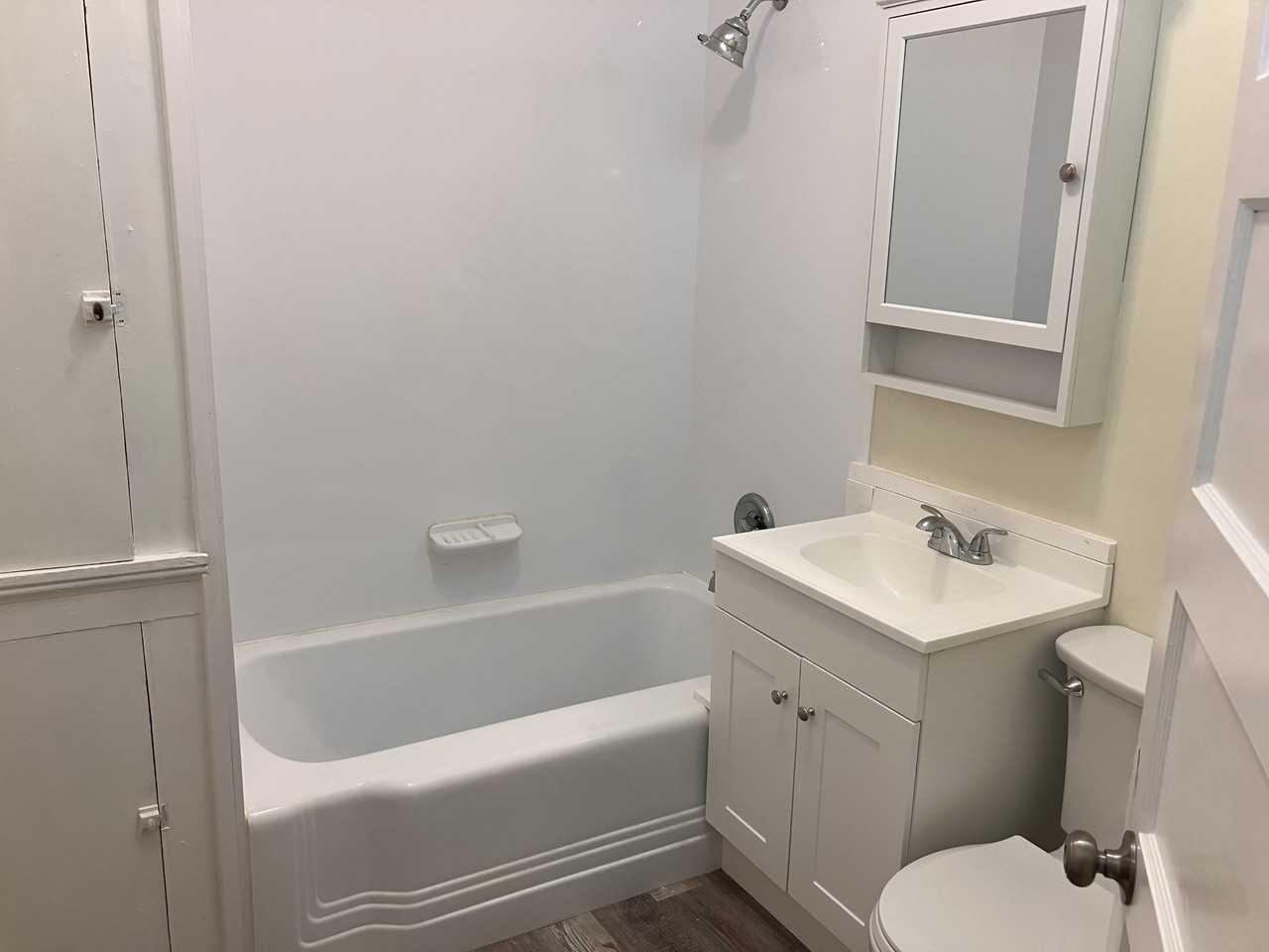 308 Thirteenth - Photo 2 of 16