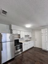 207 Lake Dr #B - Photo 1 of 1