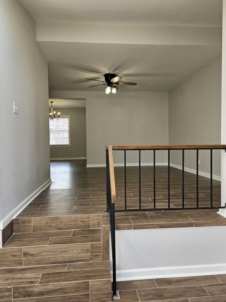 3841 S Quincy Ave #C - Photo 2 of 23