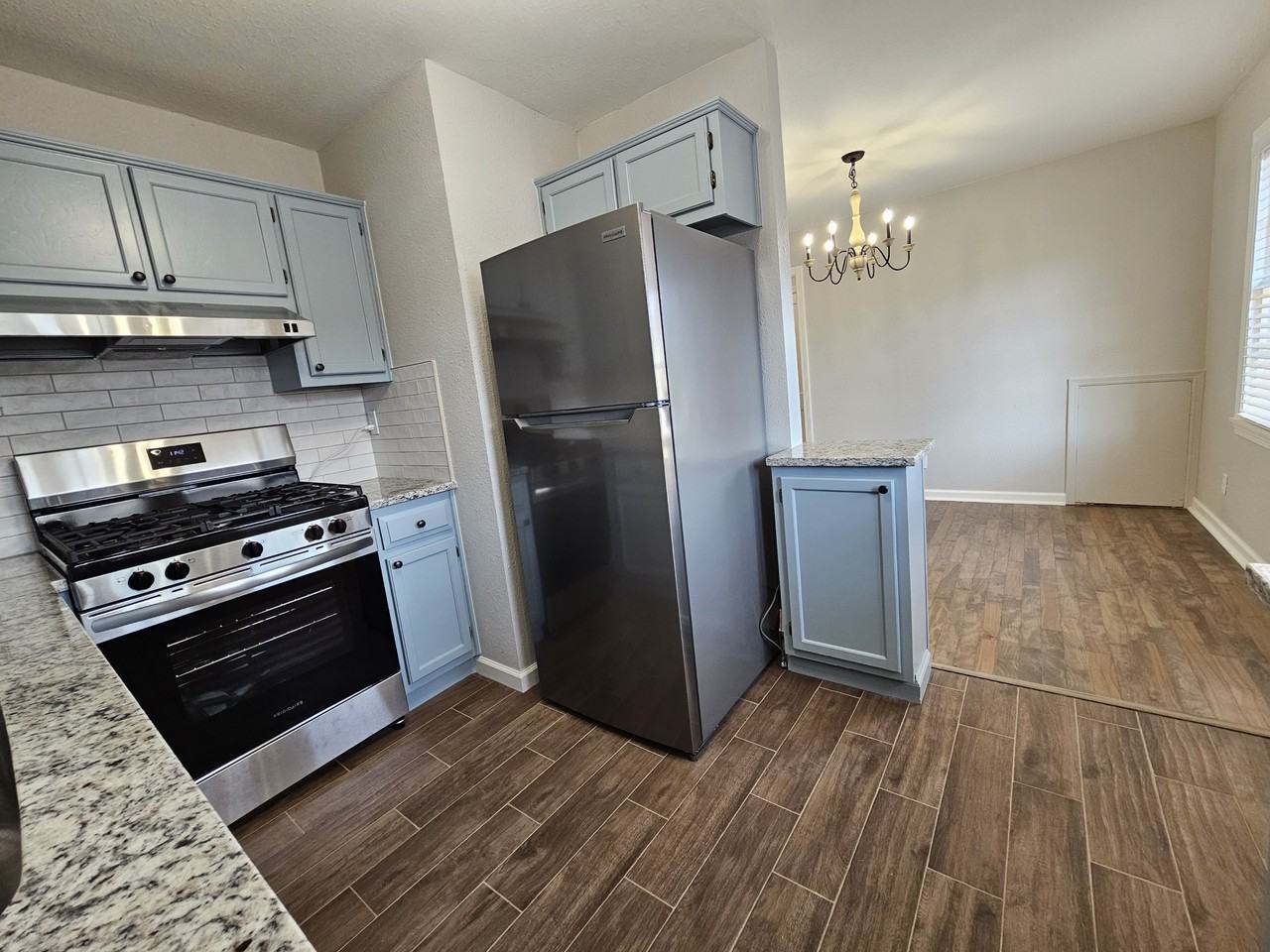 3841 S Quincy Ave #C - Photo 7 of 23