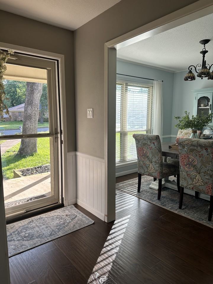 10757 Knollwood Dr #NA - Photo 3 of 24