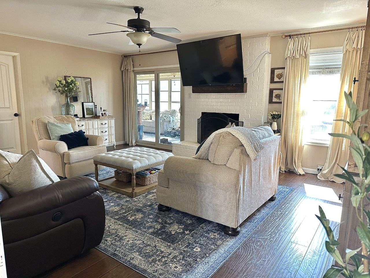 10757 Knollwood Dr #NA - Photo 7 of 24