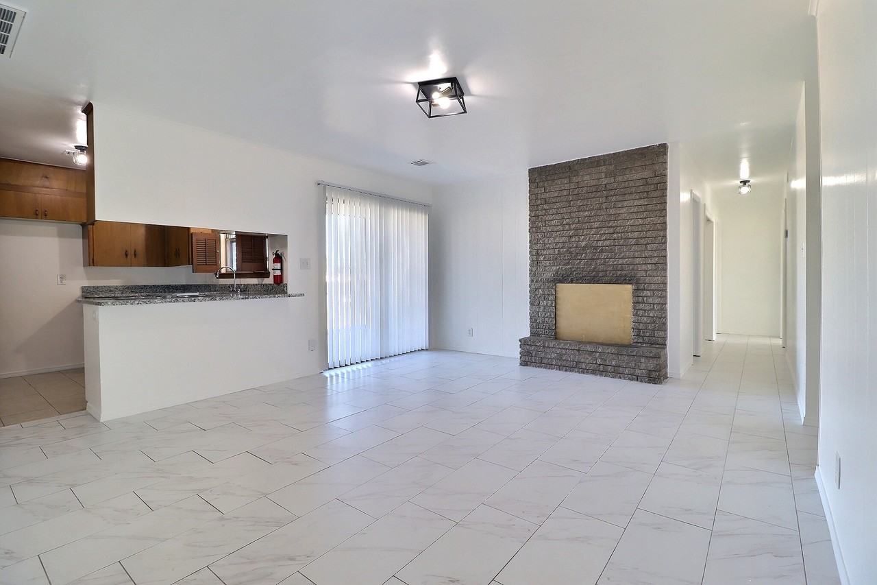 5115 E 17th St #NA - Photo 5 of 17