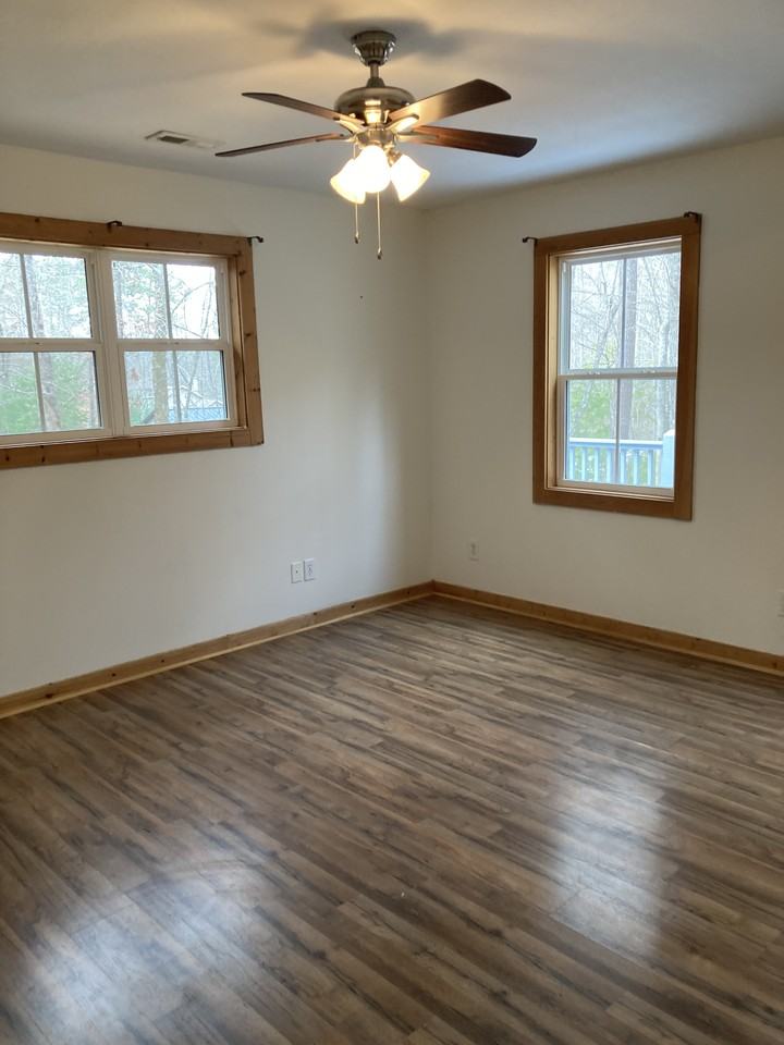 1019 Highland Trce #NA - Photo 3 of 7