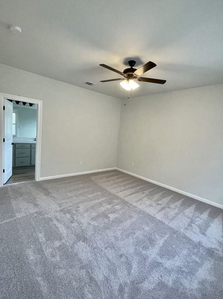 958 Bengal Crossing Ave #958 - Photo 5 of 23