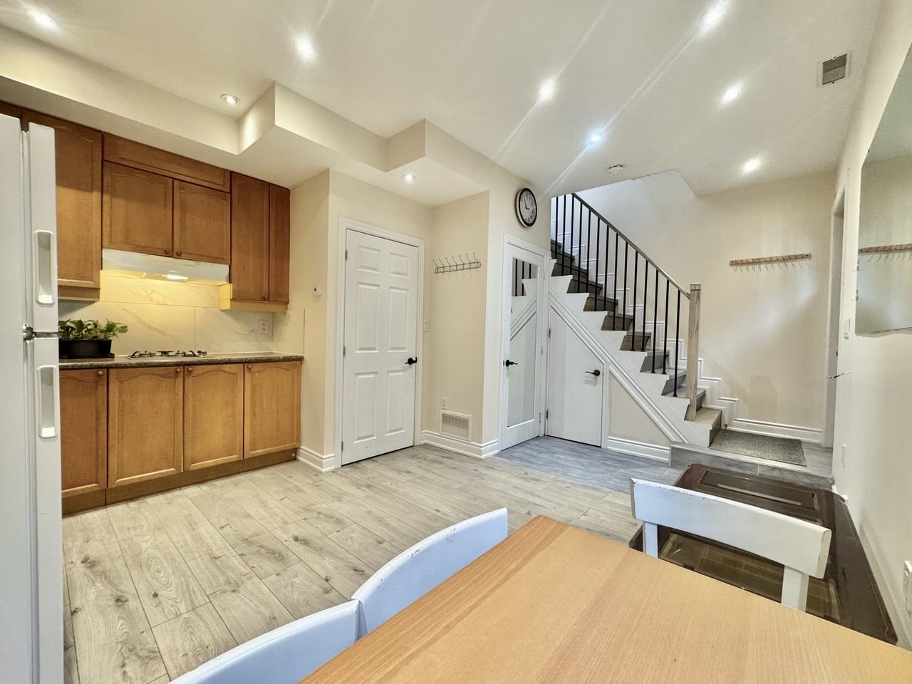 45 Baldwin Avenue - Photo 3 of 8