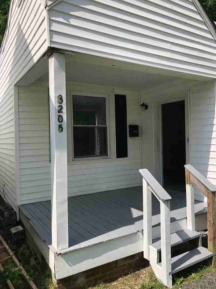 3205 Idlewood Ave - Photo 2 of 17