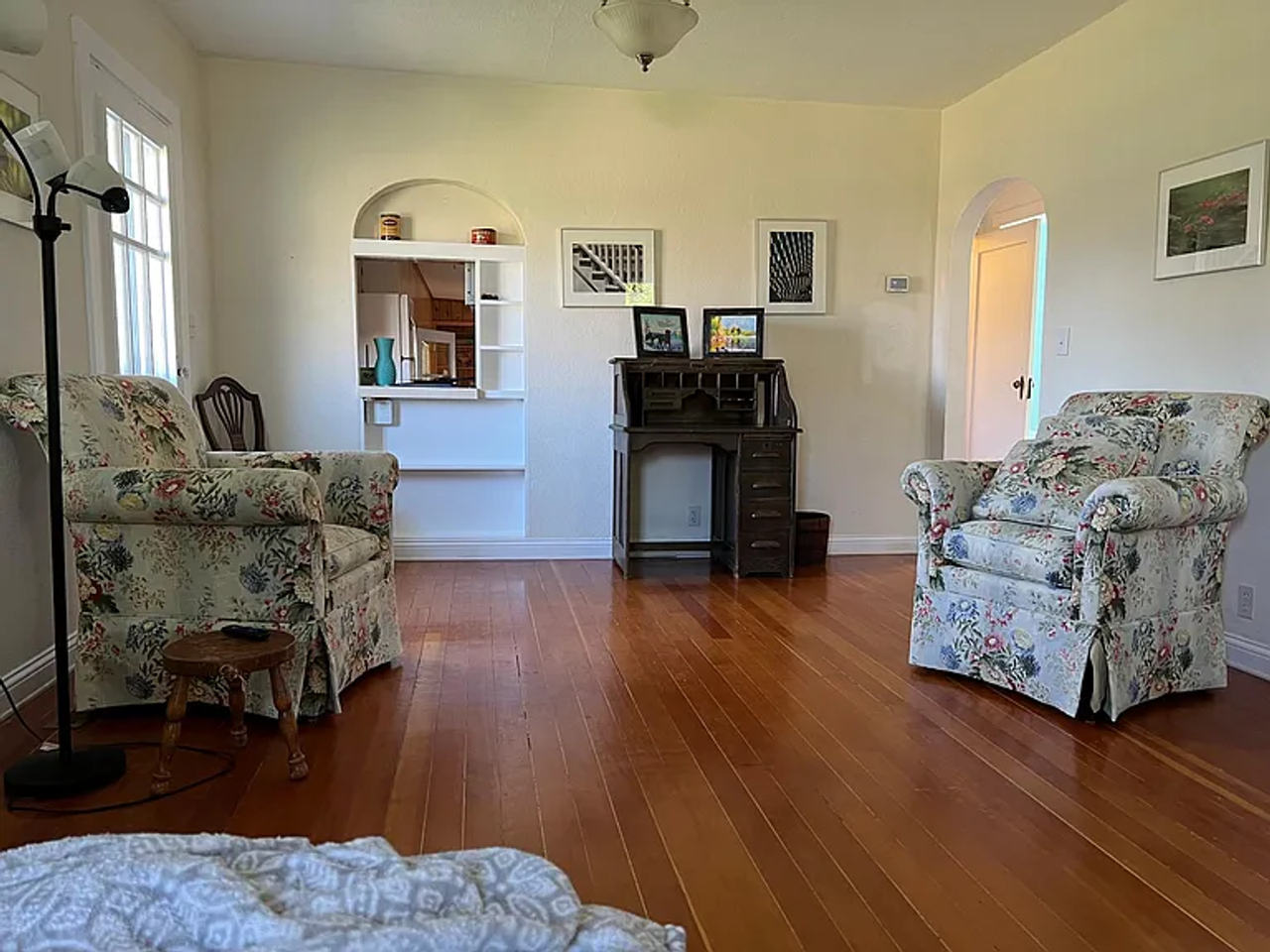 189 Pyrus Ln - Photo 3 of 6