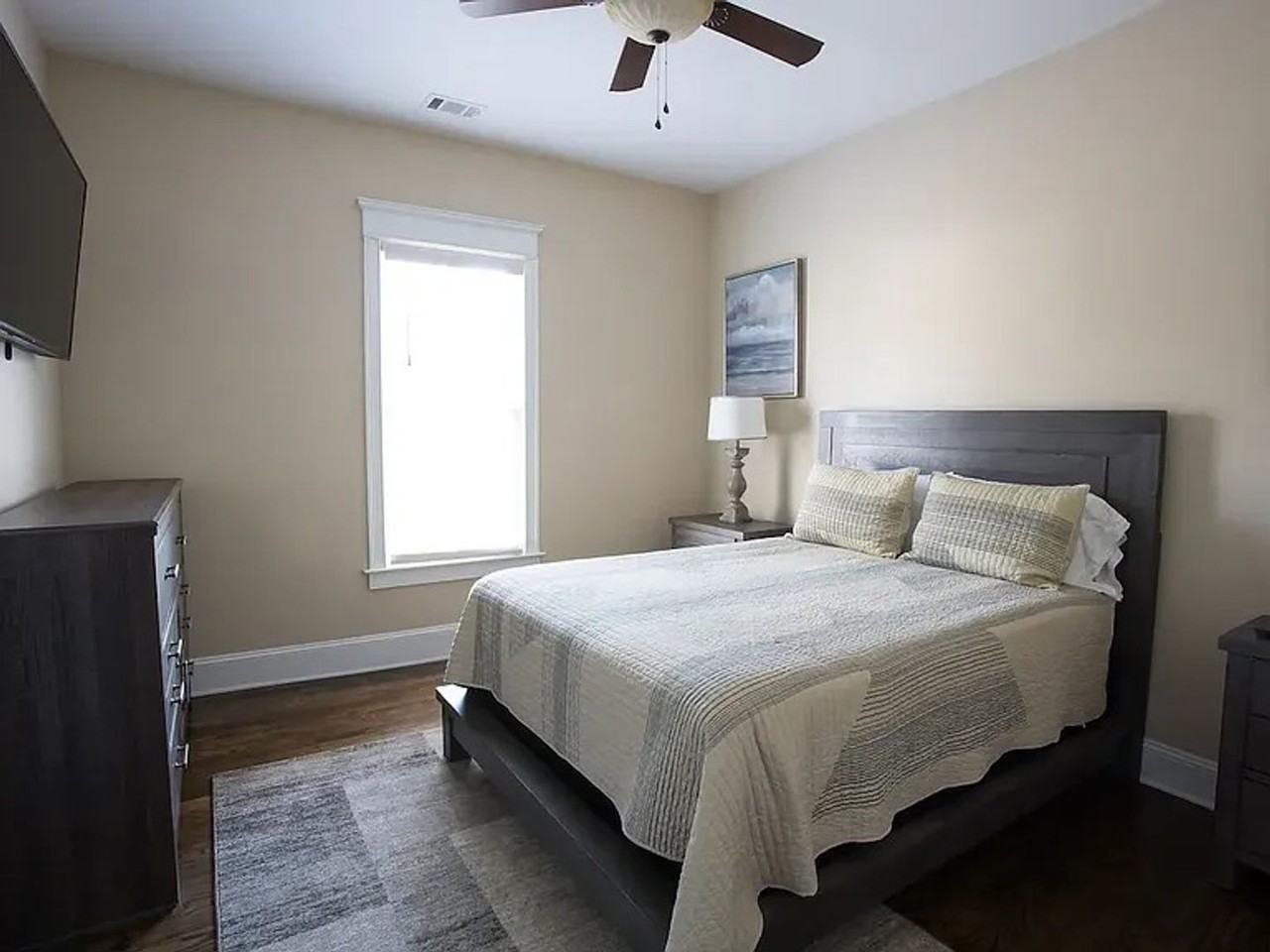 1152 Eggleston St Sw - Photo 2 of 9