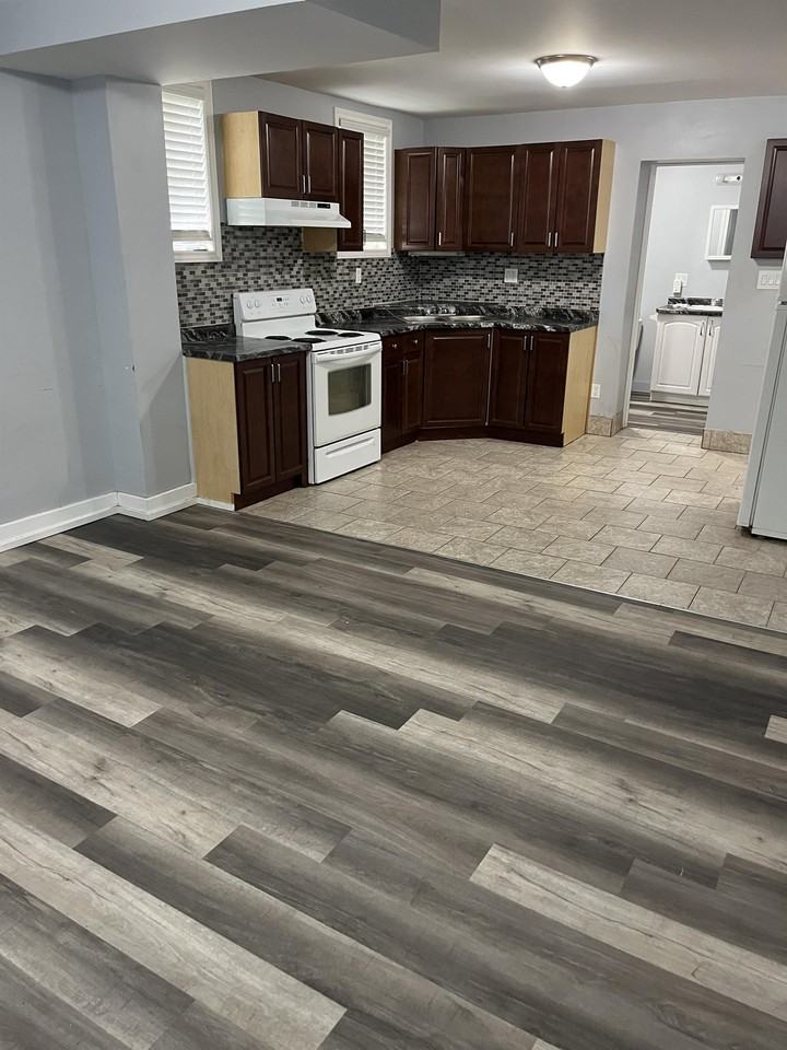 294 1-294 Pine Street #1 - Photo 2 of 13