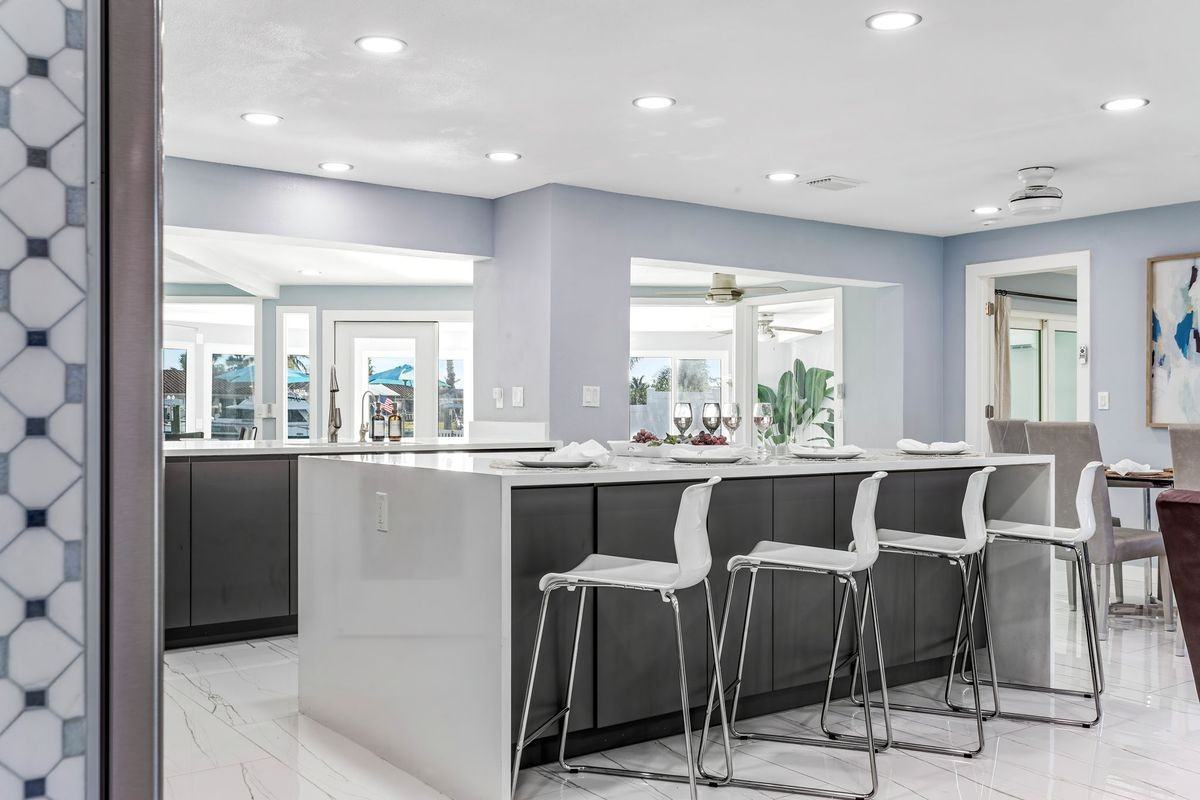 3854 42nd Ave S - Photo 3 of 50