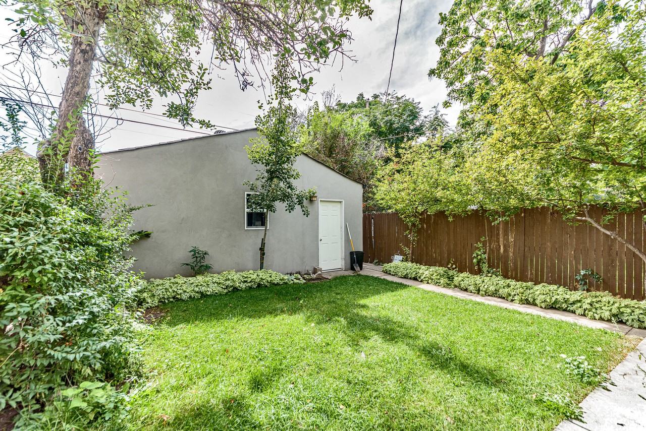 116 W Maple Ave #2A - Photo 3 of 31
