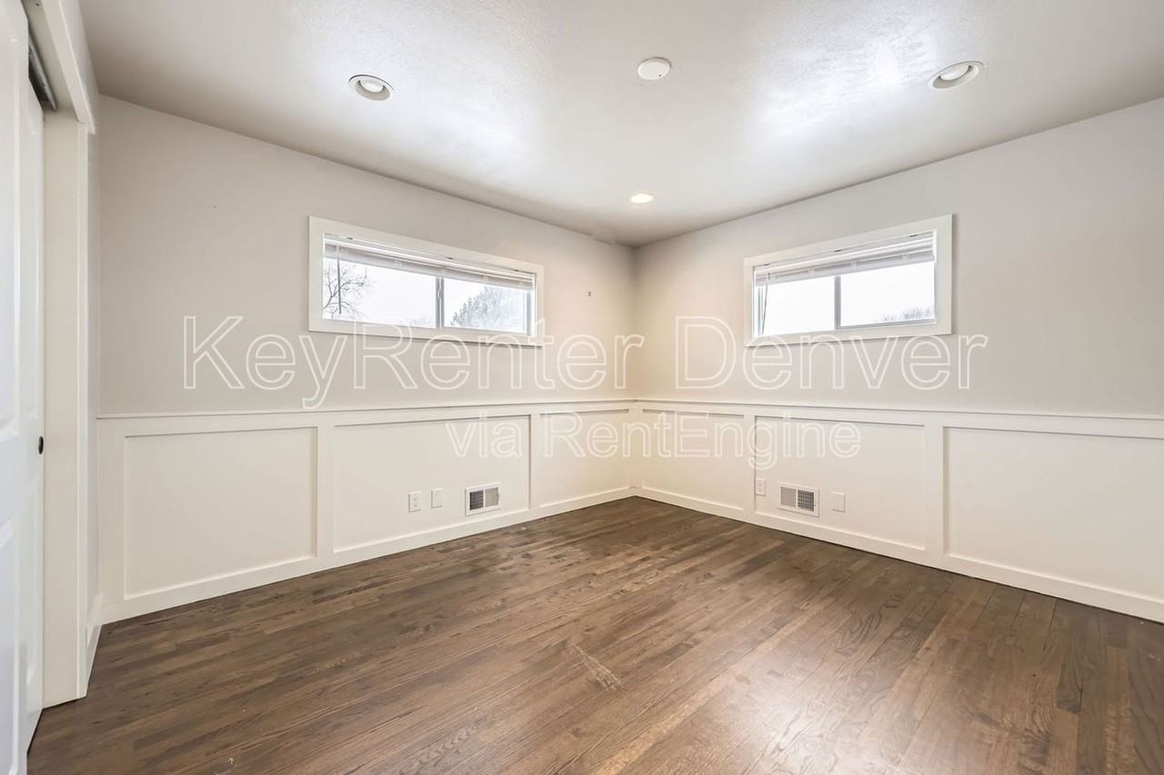 10462 Carlile St - Photo 5 of 12