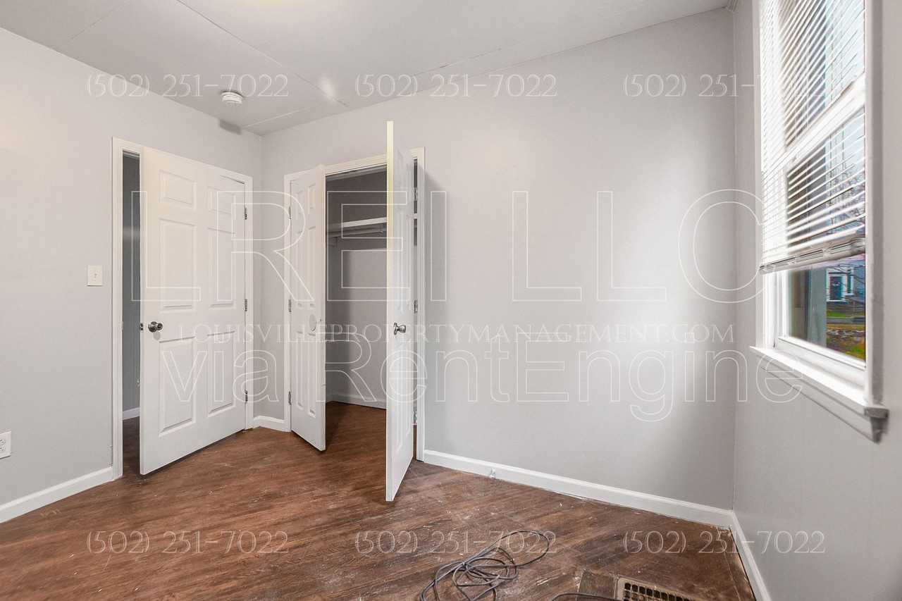 1747 E Oak St #1 - Photo 7 of 15