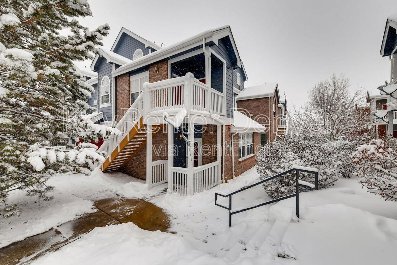 16326 E Fremont Ave #4 - Photo 2 of 12