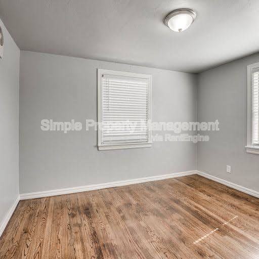 3114 Nw 12th St #1 - Photo 6 of 11