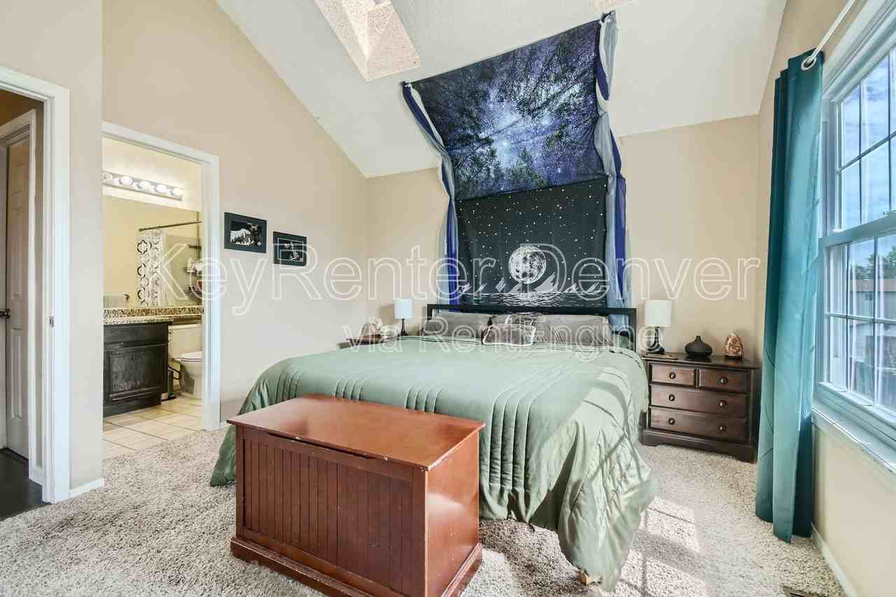4220 E 94th Ave #B - Photo 7 of 12