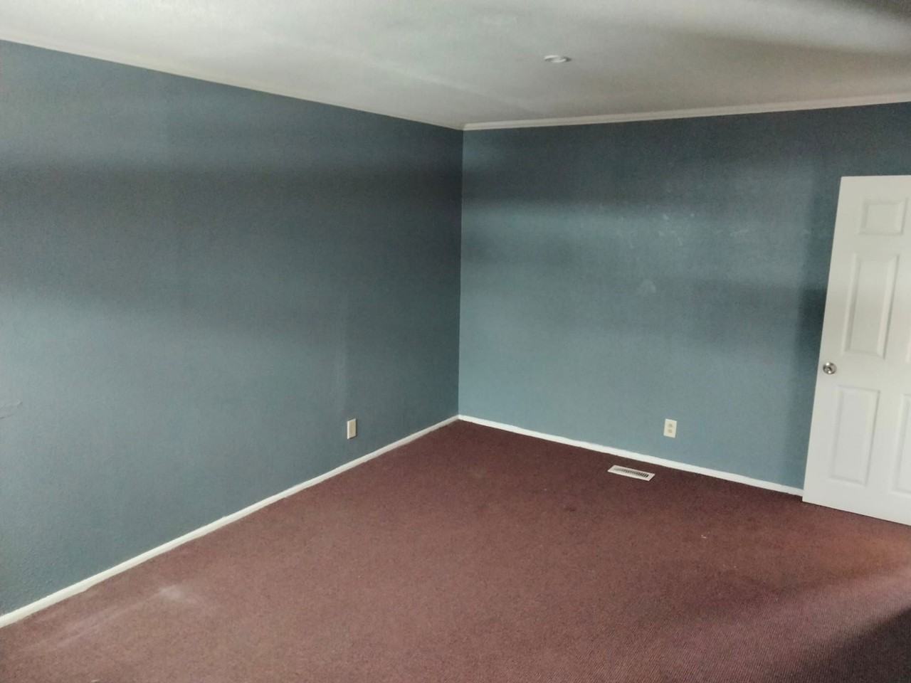 209 Clark St #209 - Photo 3 of 7