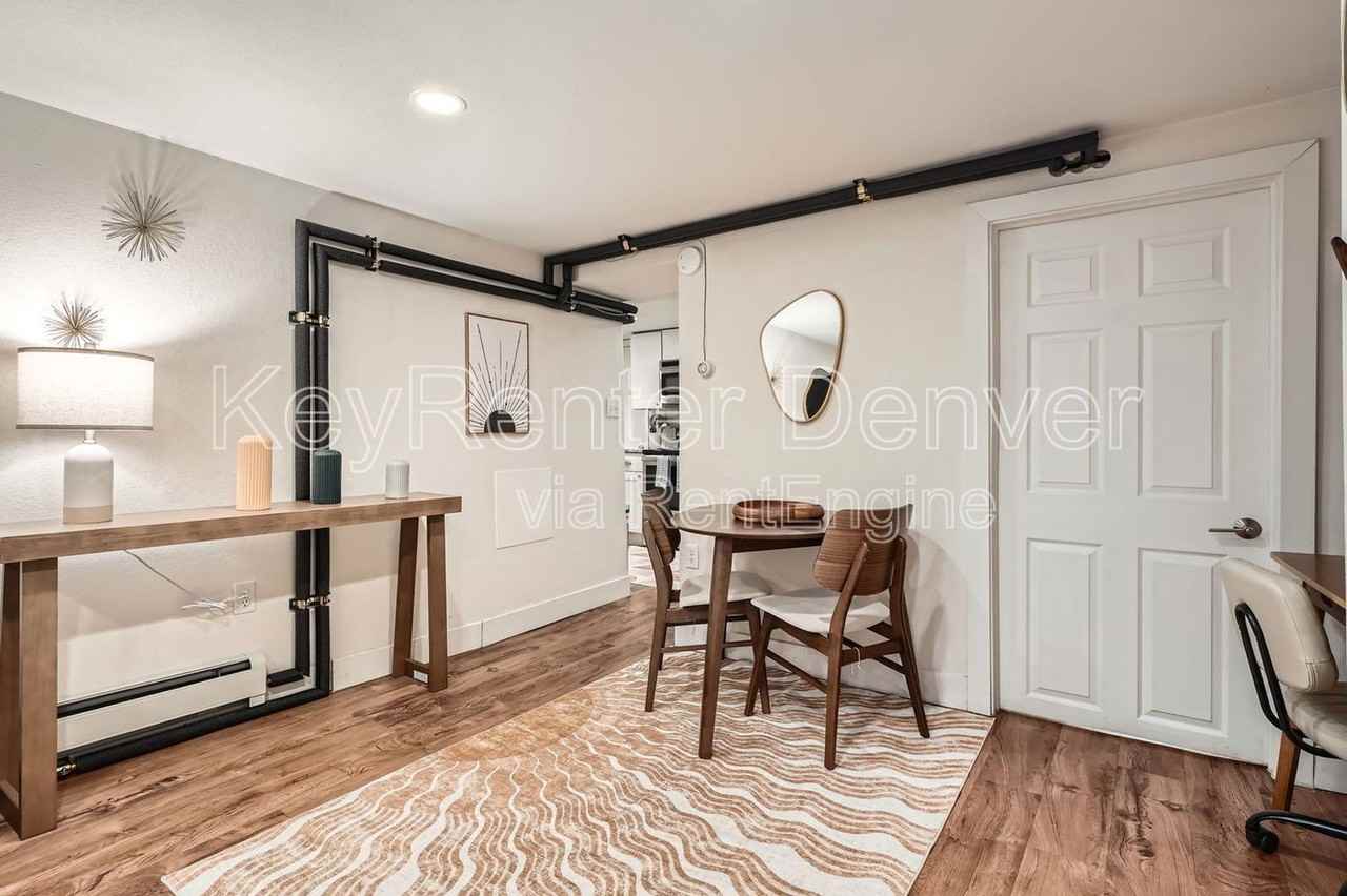 682 N Clarkson St - Photo 4 of 11