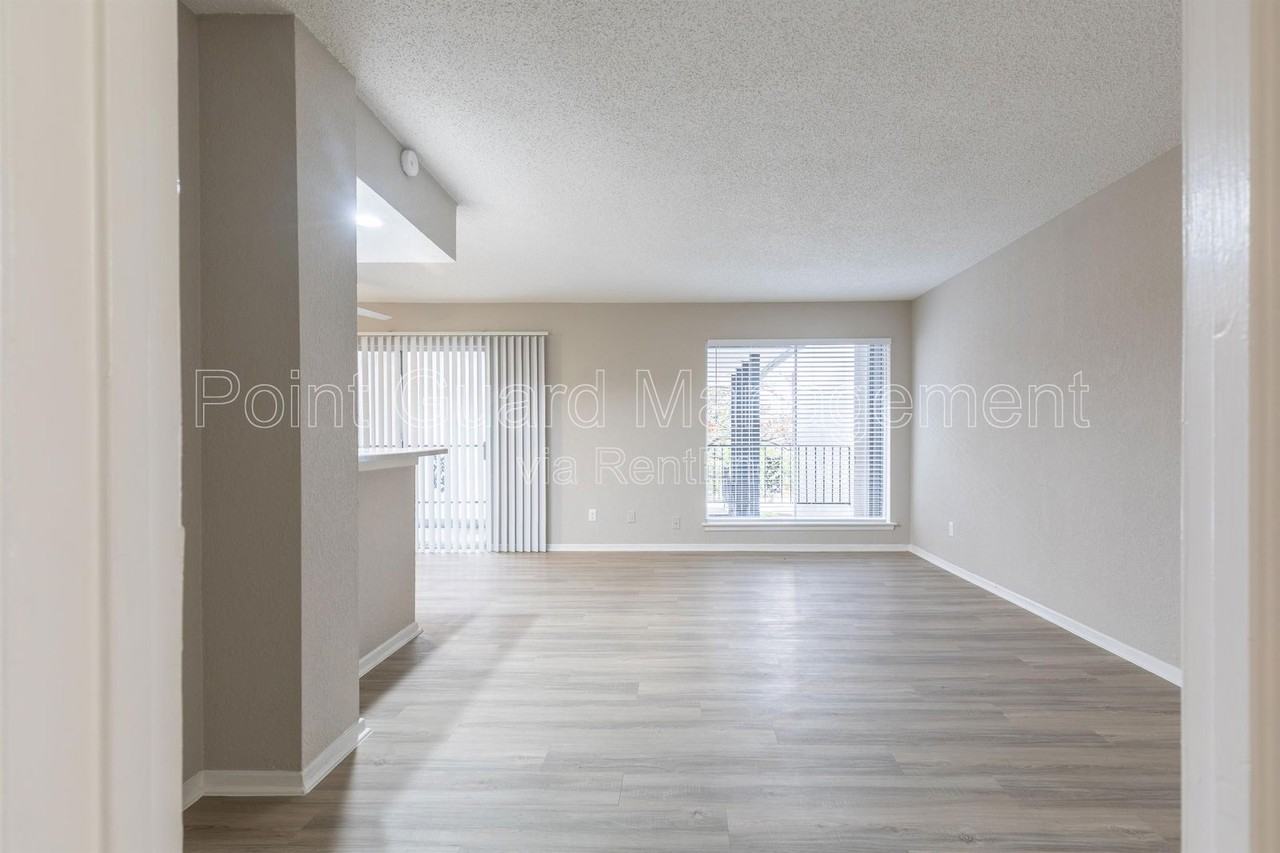 2200 Taxco Rd #422 - Photo 4 of 29