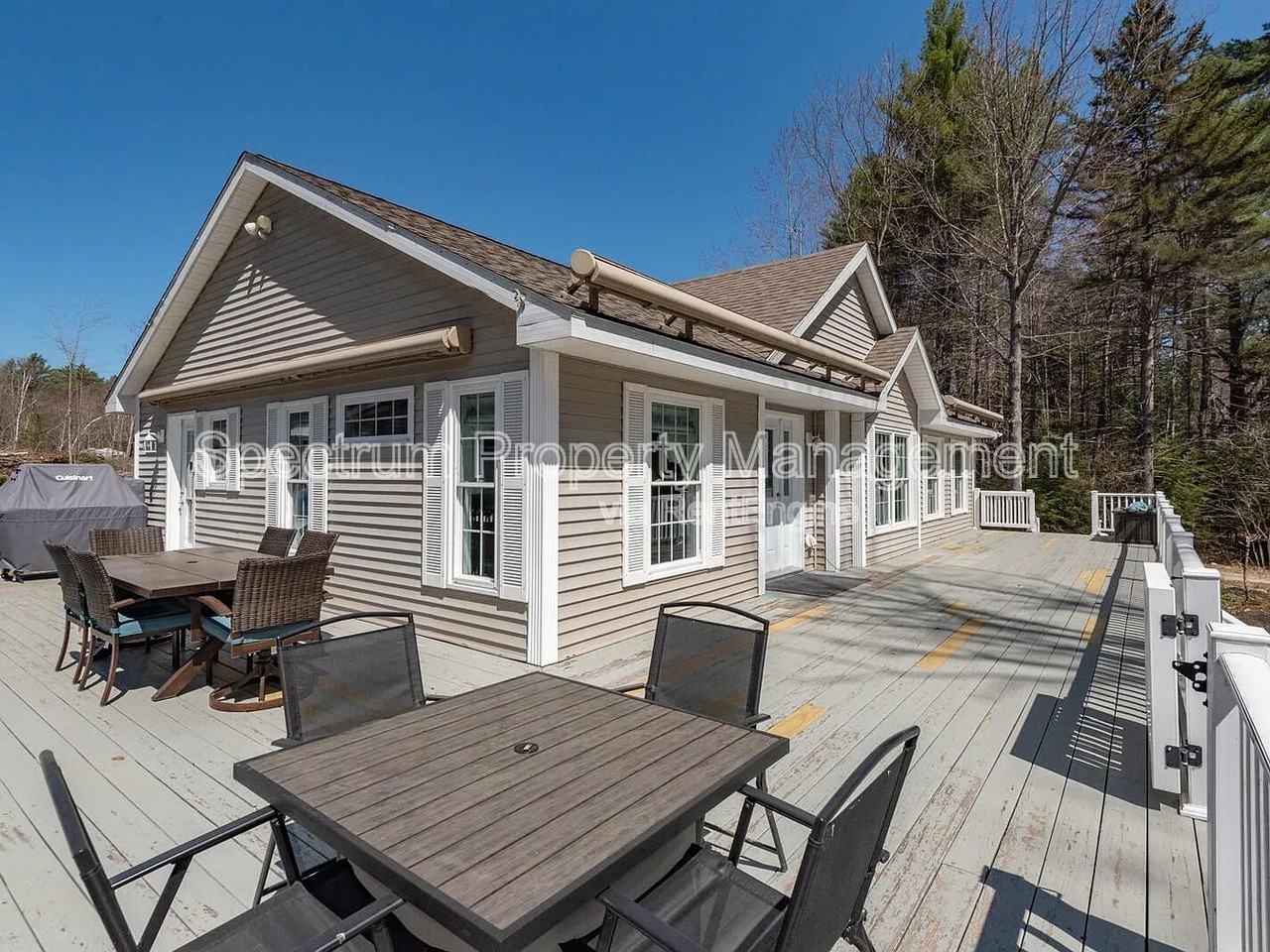 52 Plum Ln - Photo 3 of 13