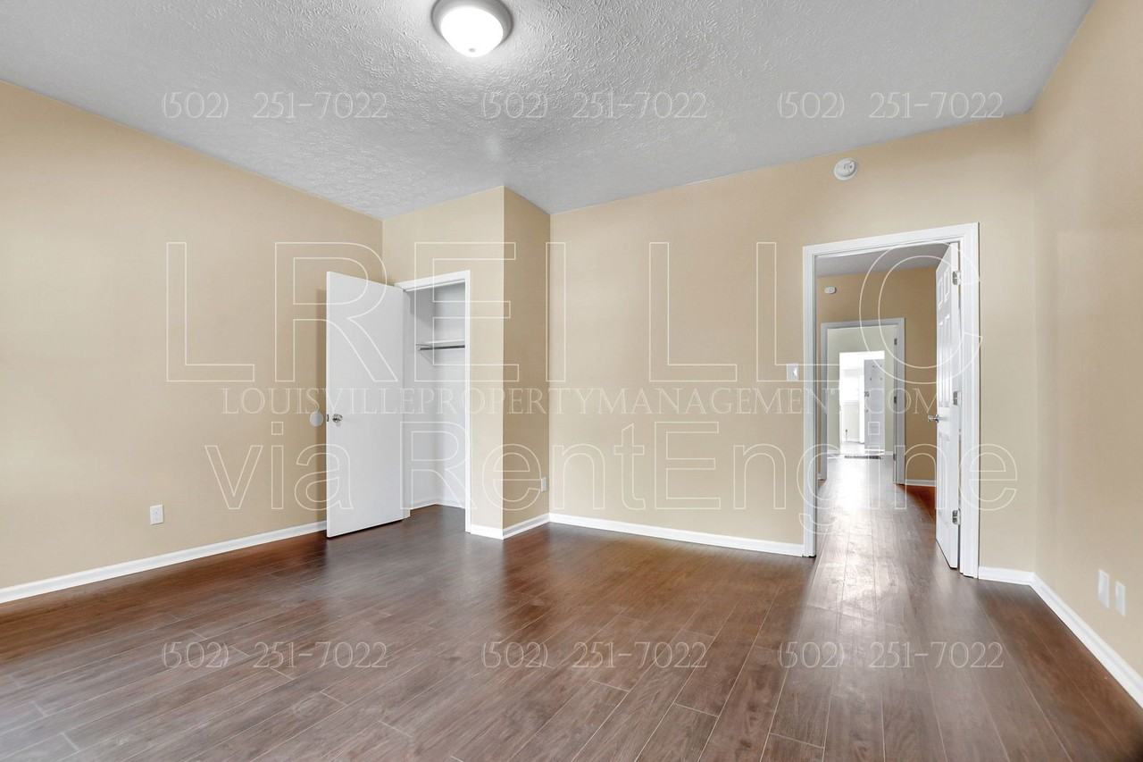 1730 Saint Louis Ave - Photo 2 of 16