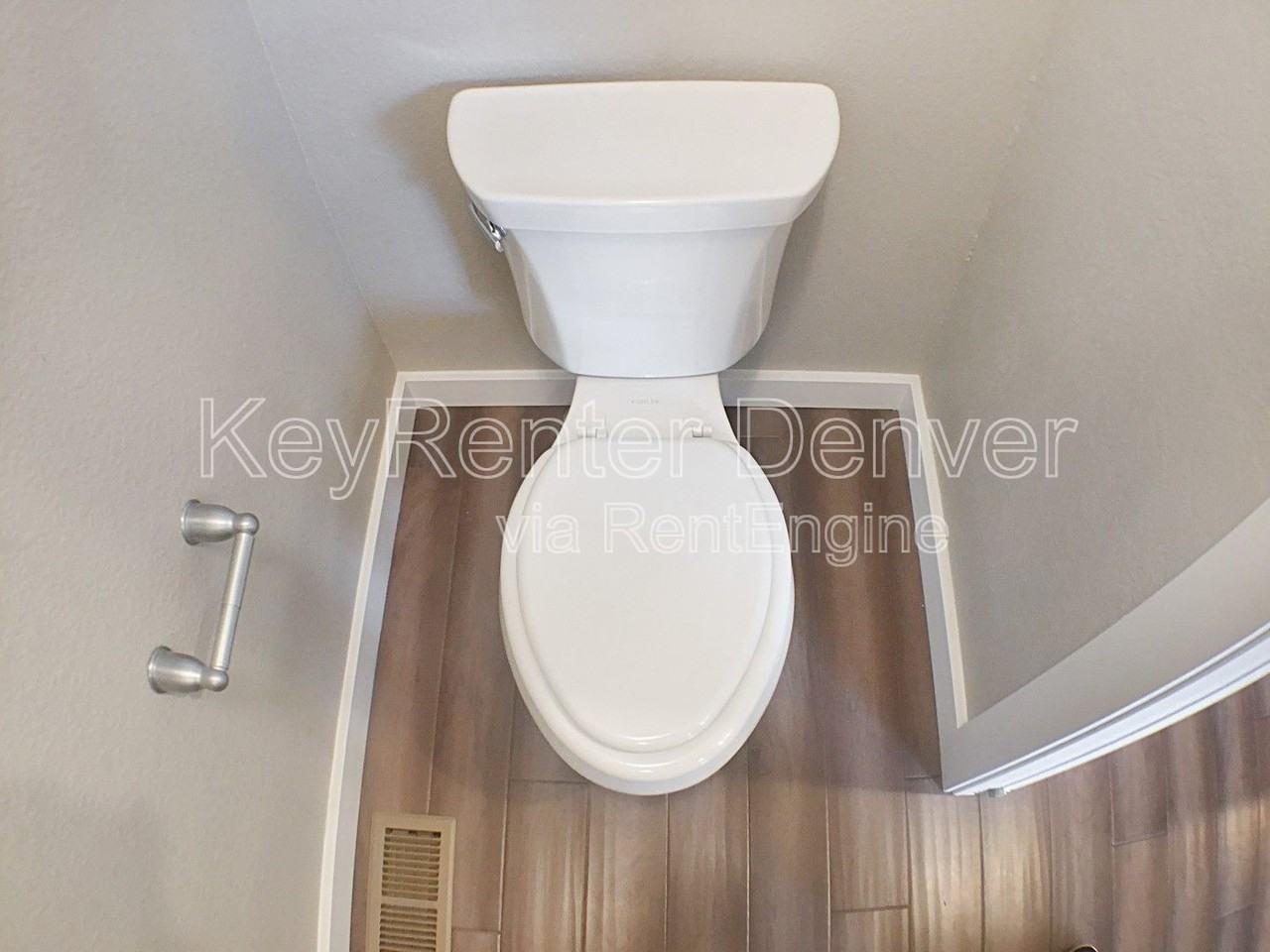 1539 W 43rd Ave - Photo 7 of 24