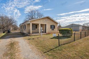 1209 Gladiolus St - Photo 1 of 1