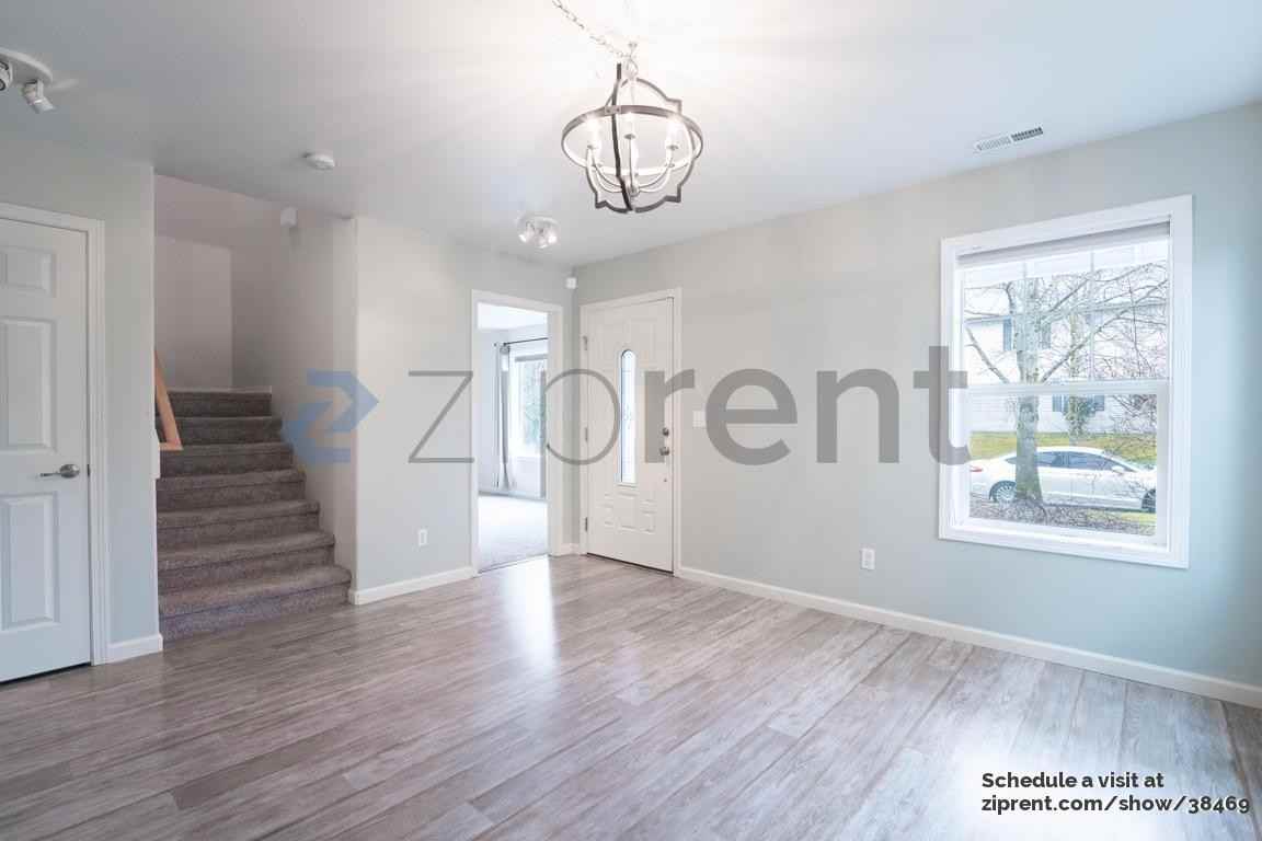 34030 Se Carmichael St - Photo 2 of 31