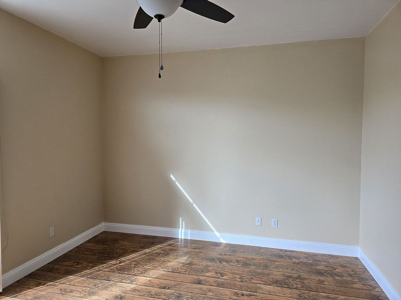 7759 Dersingham Dr - Photo 2 of 11
