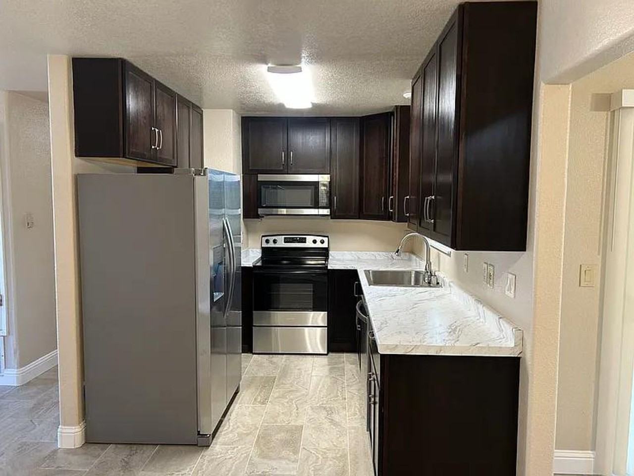 15150 Woodland Loop - Photo 2 of 21
