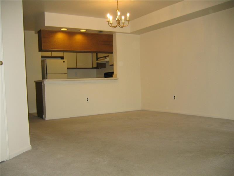 106 Park Pl Dr - Photo 3 of 12