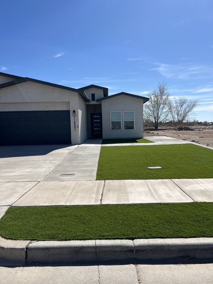 11490 Summer Drive #B - Photo 5 of 44