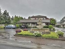 featured image of 600 Moraga Rd #12