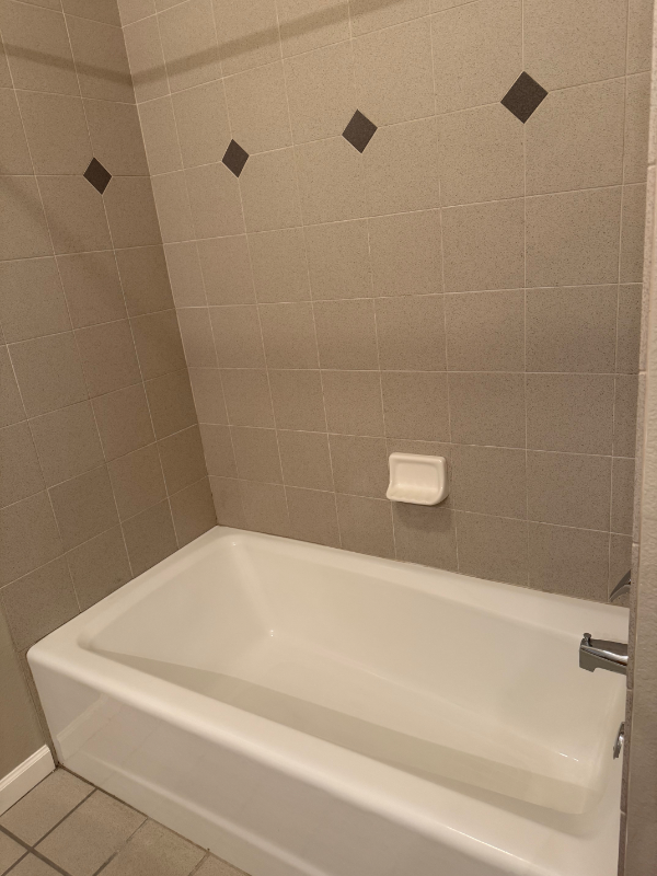 600 Moraga Rd #12 - Photo 4 of 9