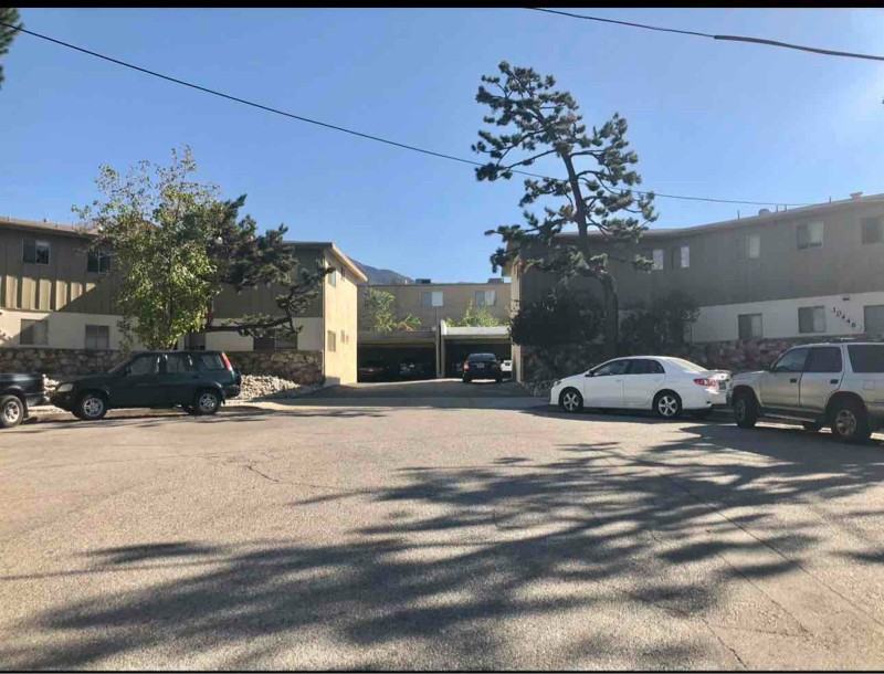 10446 Kailua Ln #4 - Photo 2 of 18