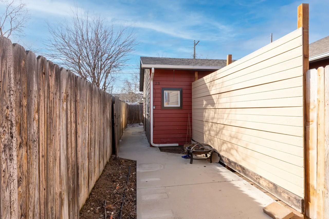 23 E State Ave - Photo 3 of 11