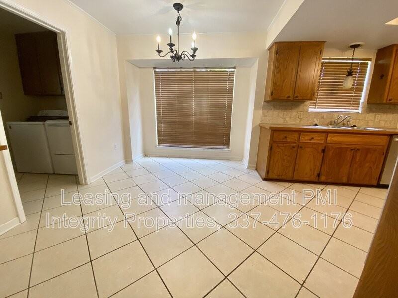 5714 Ardmore Dr - Photo 6 of 21